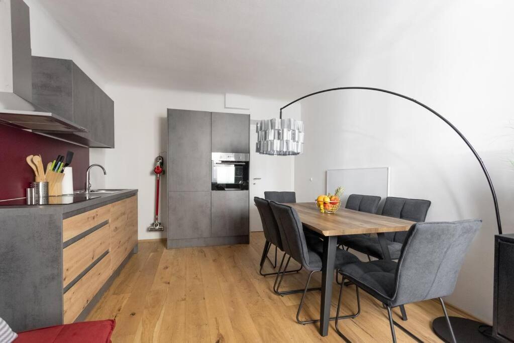 New Shalalaliving Vienna - Lovely Family Home Near Schoenbrunn - Pg Eksteriør bilde